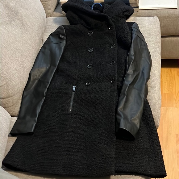 Gorgeous brand new winter jacket! - Picture 1 of 7